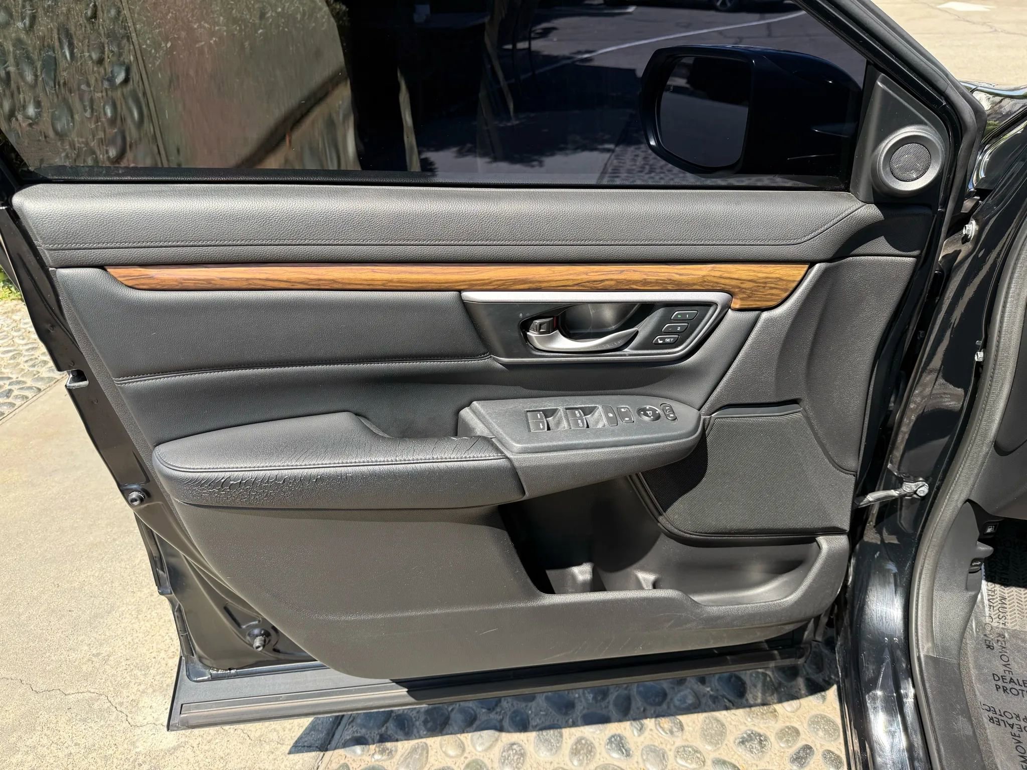 Used 2017 Honda CR-V EX-L image 11