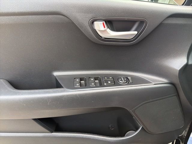 Used 2023 Kia Rio LX FWD image 8