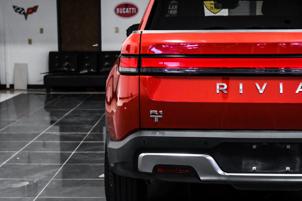 Used 2023 Rivian R1T Adventure Dual AWD/4WD image 61