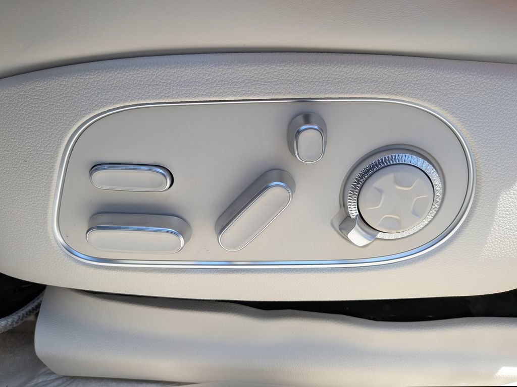 New 2026 Genesis G90 3.5T AWD/4WD image 14