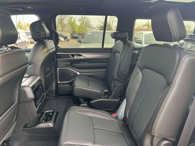 New 2026 Jeep Grand Wagoneer 4WD image 11