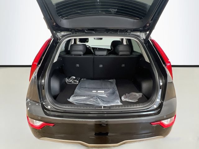 New 2026 Kia Niro Wind FWD image 27