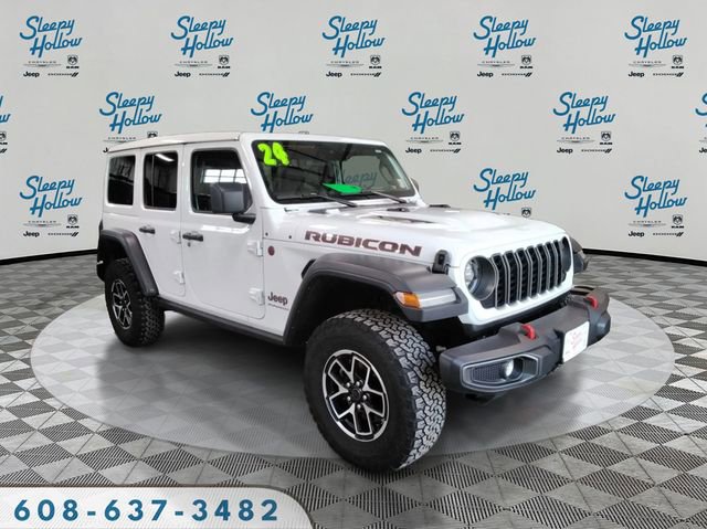 Used 2024 Jeep Wrangler Unlimited Rubicon w/ Convenience Group AWD/4WD image 3