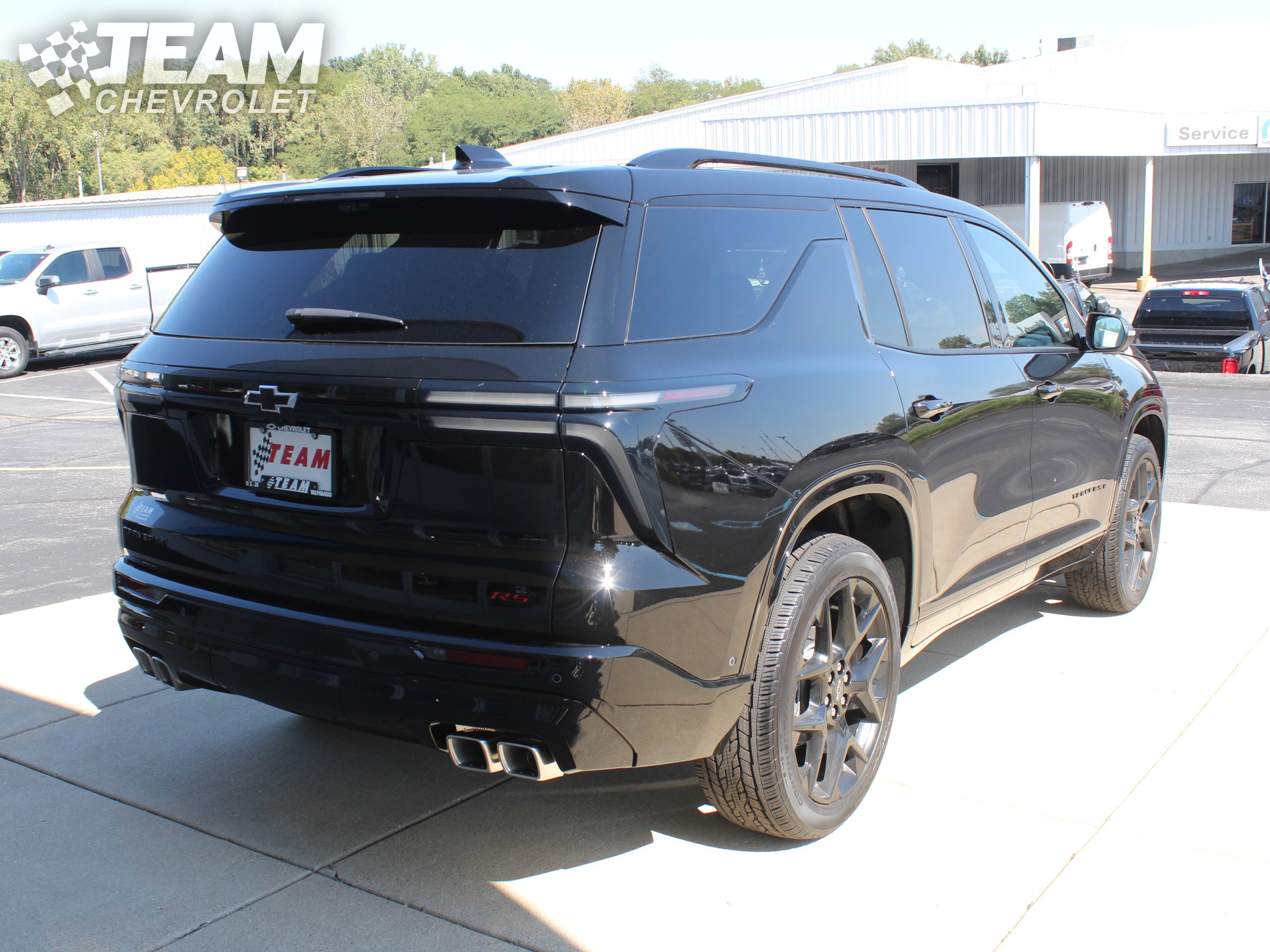 New 2026 Chevrolet Traverse RS w/ LPO, Floor Liner Package image 4