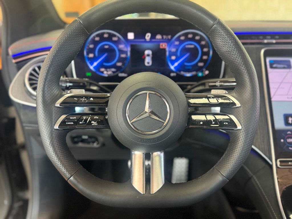 Used 2023 Mercedes-Benz EQE 500 4MATIC Sedan image 23