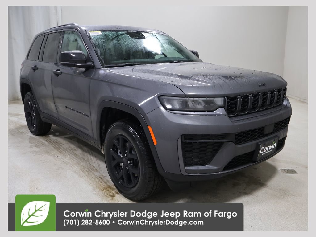 New 2026 Jeep Grand Cherokee Laredo