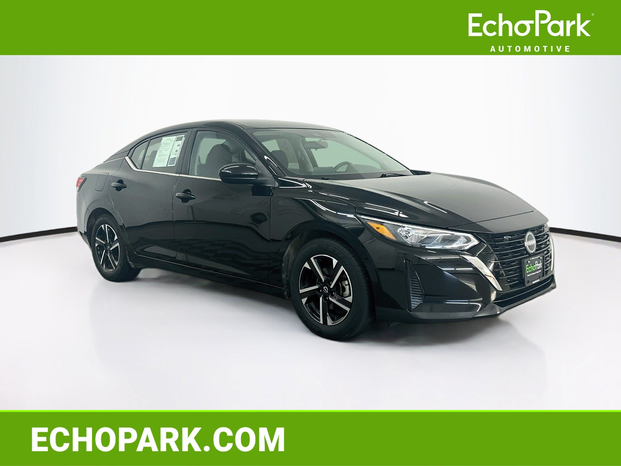 Used 2024 Nissan Sentra SV FWD image 1