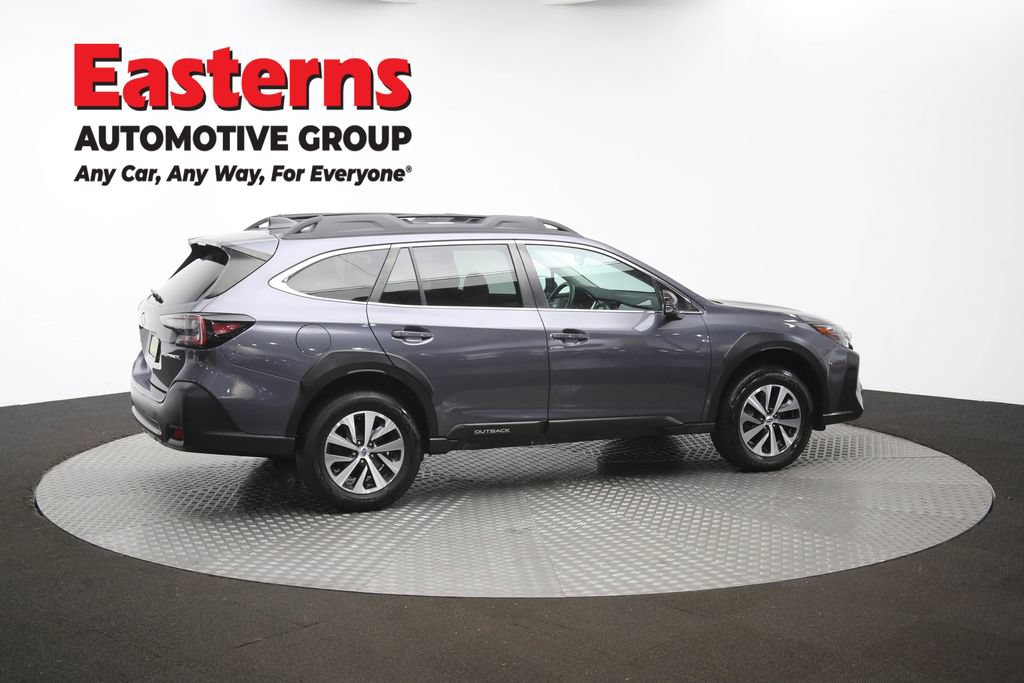 Used 2023 Subaru Outback Premium AWD/4WD image 41