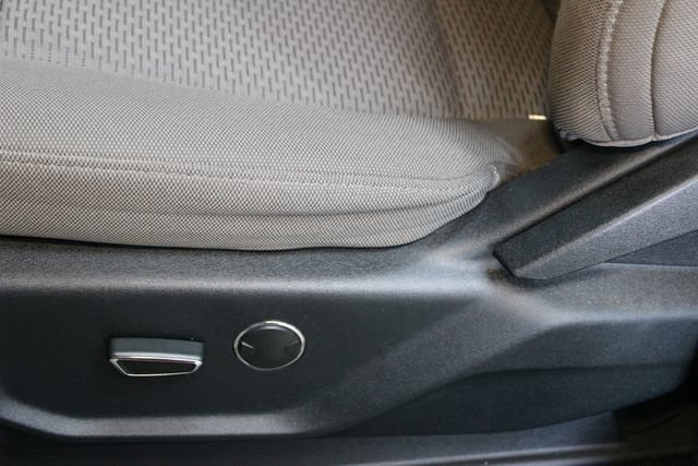 Used 2017 Ford F150 XLT w/ Equipment Group 301A Mid AWD/4WD image 17