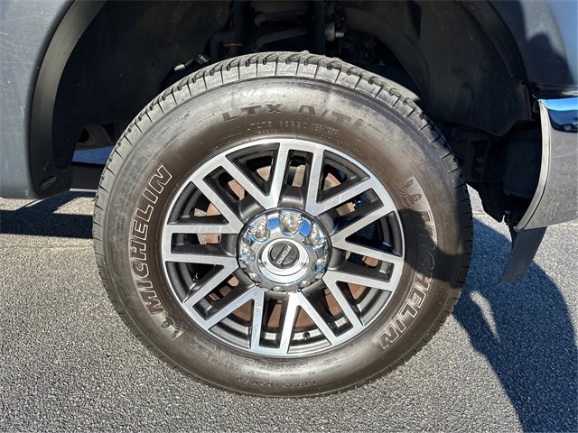 Used 2019 Ford F250 Lariat w/ Lariat Ultimate Package image 12