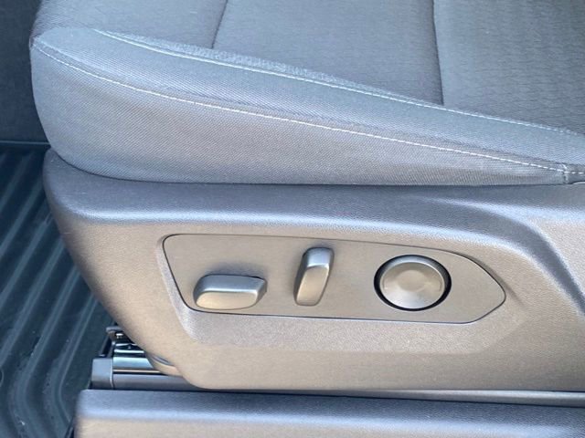 Used 2024 Chevrolet Silverado 1500 Custom Trail Boss w/ LPO, Dark Essentials Package image 31