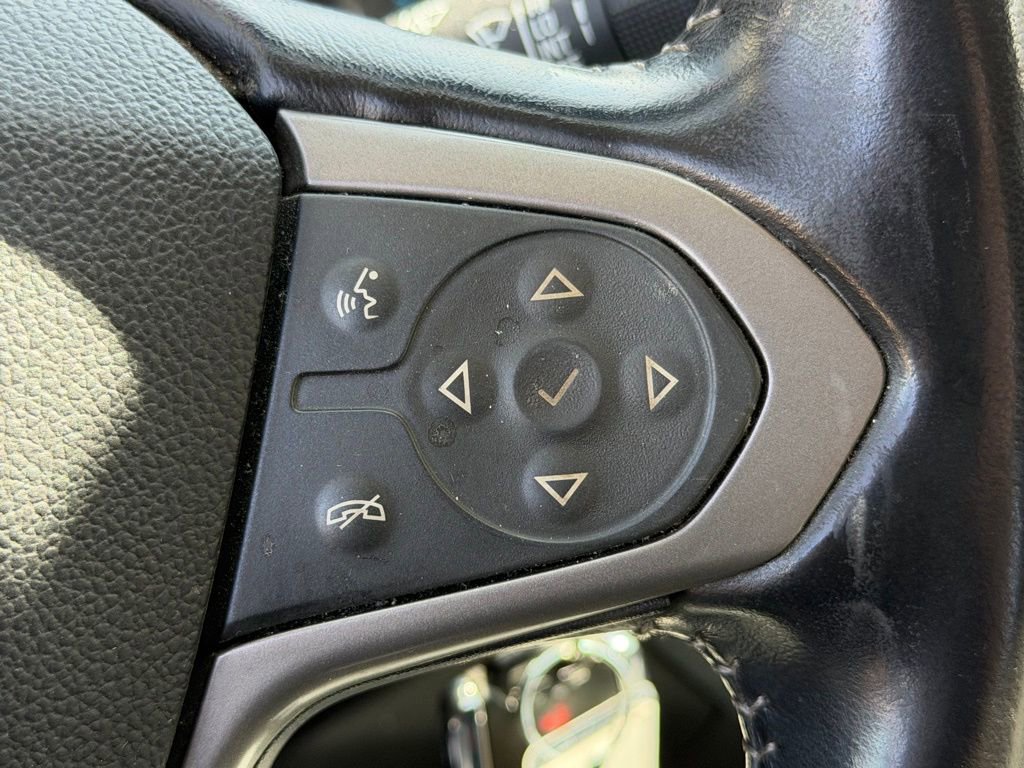 Used 2017 Chevrolet Colorado Z71 AWD/4WD image 14