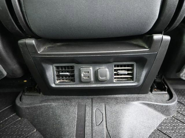 Used 2019 Chevrolet Silverado 1500 LT w/ Texas Edition image 36