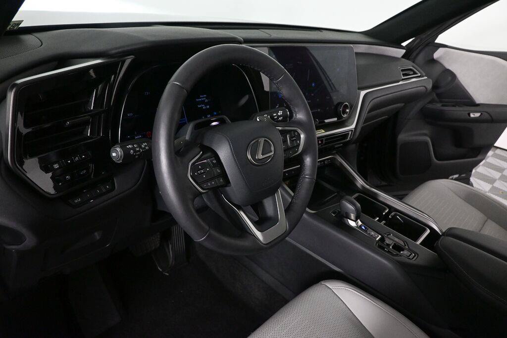 Used 2024 Lexus TX 350 FWD w/ Captains Chair Package image 8
