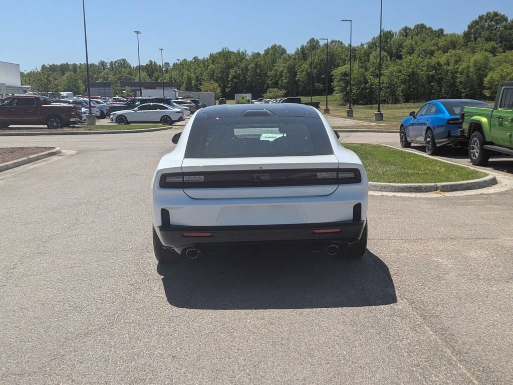 New 2026 Dodge Charger R/T AWD/4WD image 4