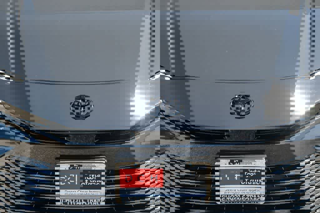 Used 2026 Toyota Camry XLE image 5