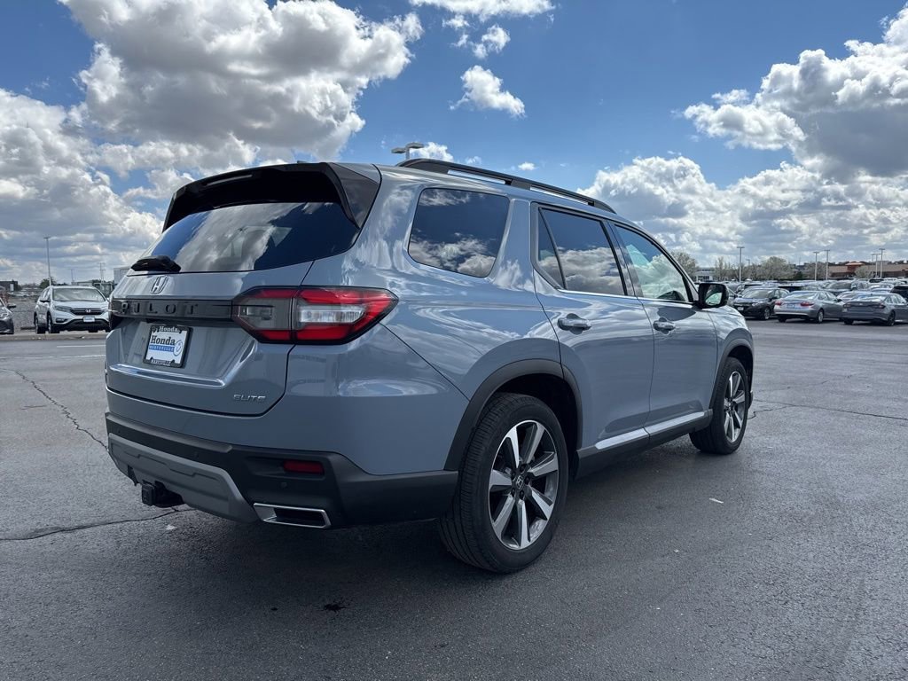 Certified 2024 Honda Pilot Elite image 7