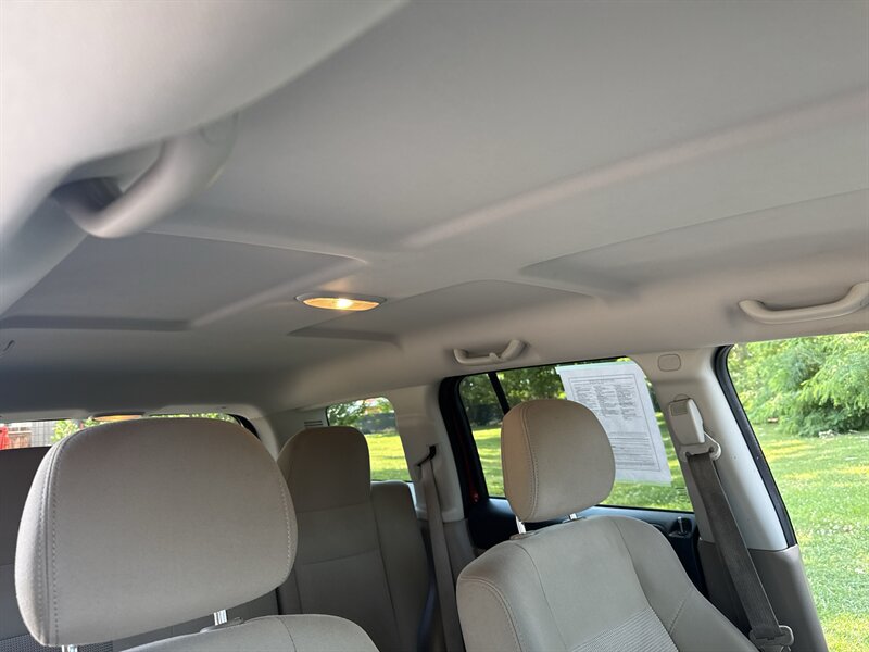 Used 2012 Jeep Patriot Latitude w/ Altitude Pkg AWD/4WD image 26