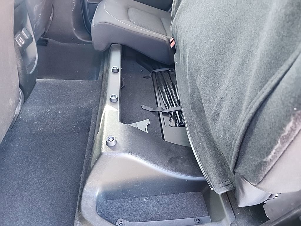 Used 2022 Chevrolet Colorado LT w/ Safety Package image 21
