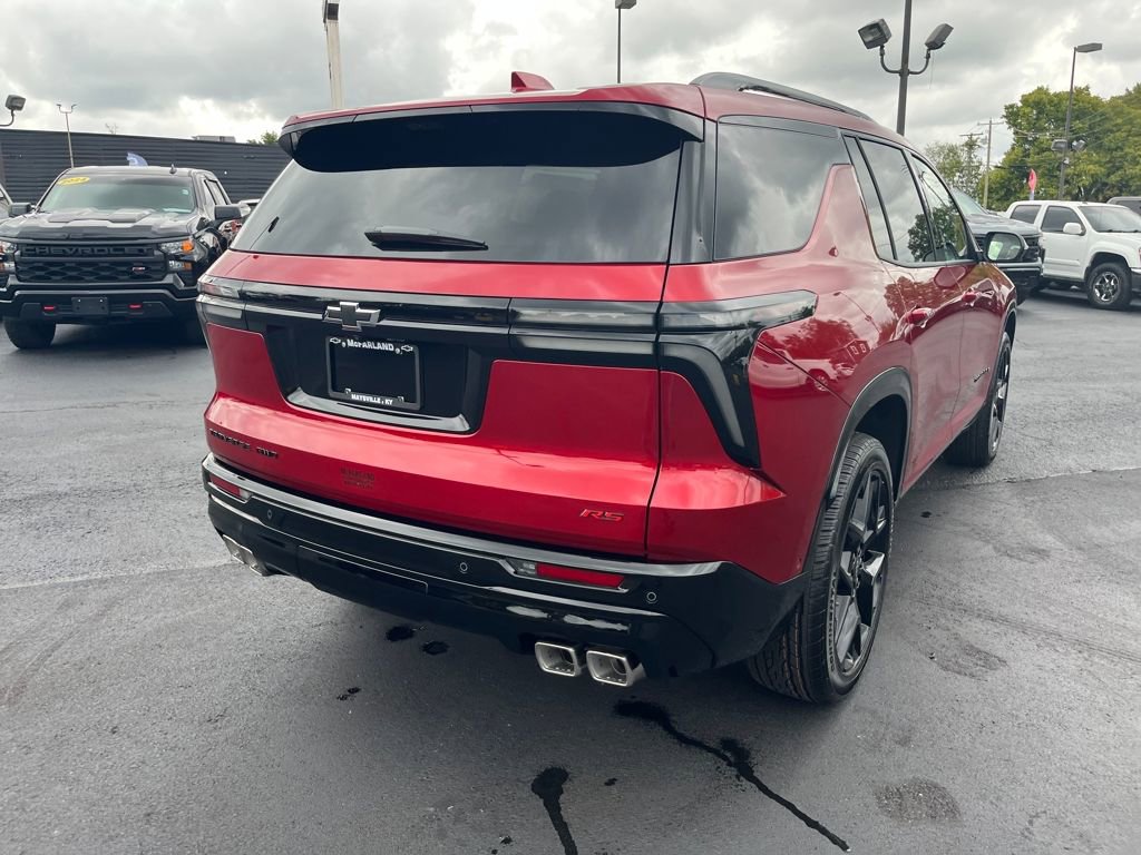 New 2026 Chevrolet Traverse RS w/ LPO, Floor Liner Package image 5