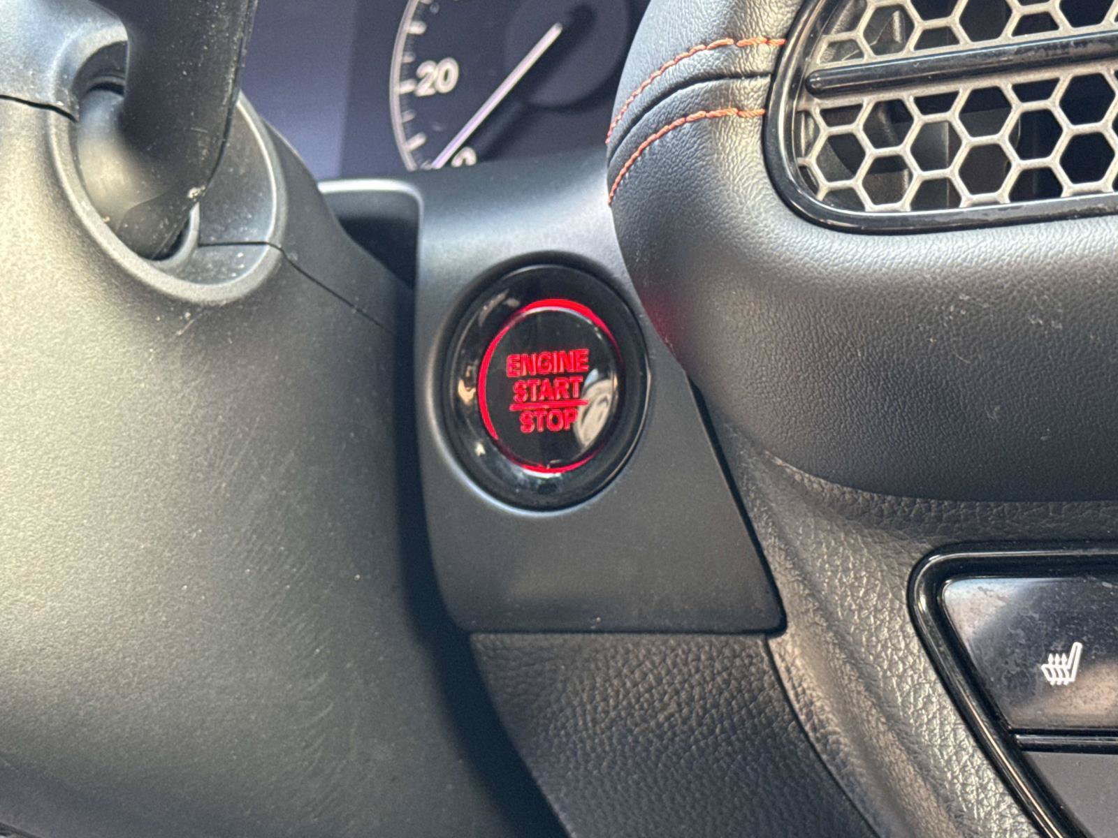 Used 2025 Honda HR-V Sport image 6