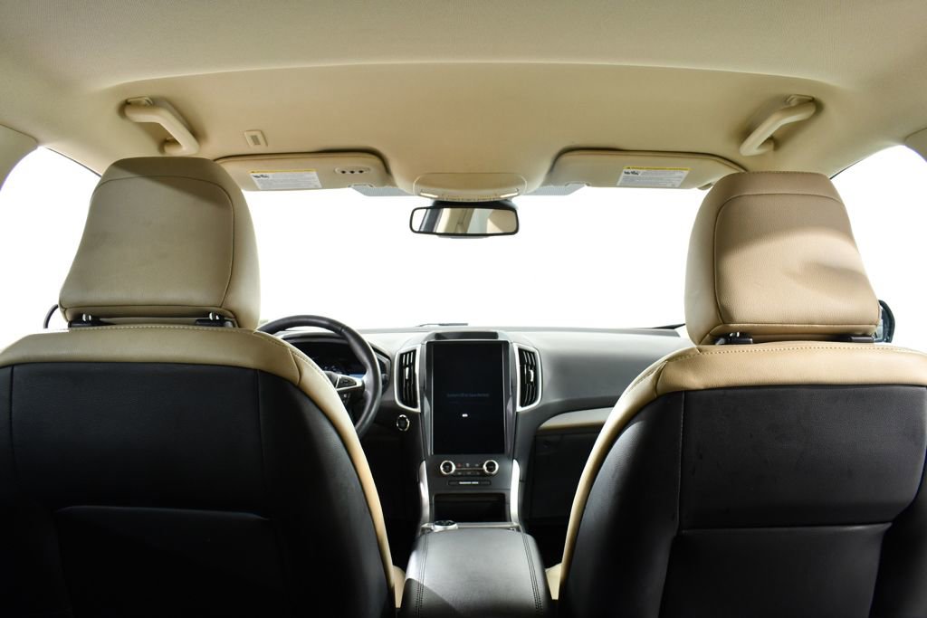 Used 2023 Ford Edge SEL w/ Convenience Package image 17