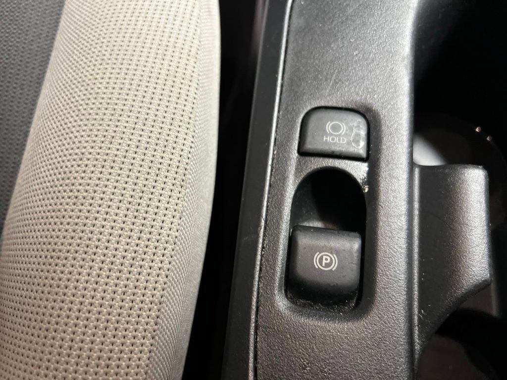 Used 2024 Toyota Corolla LE FWD image 32