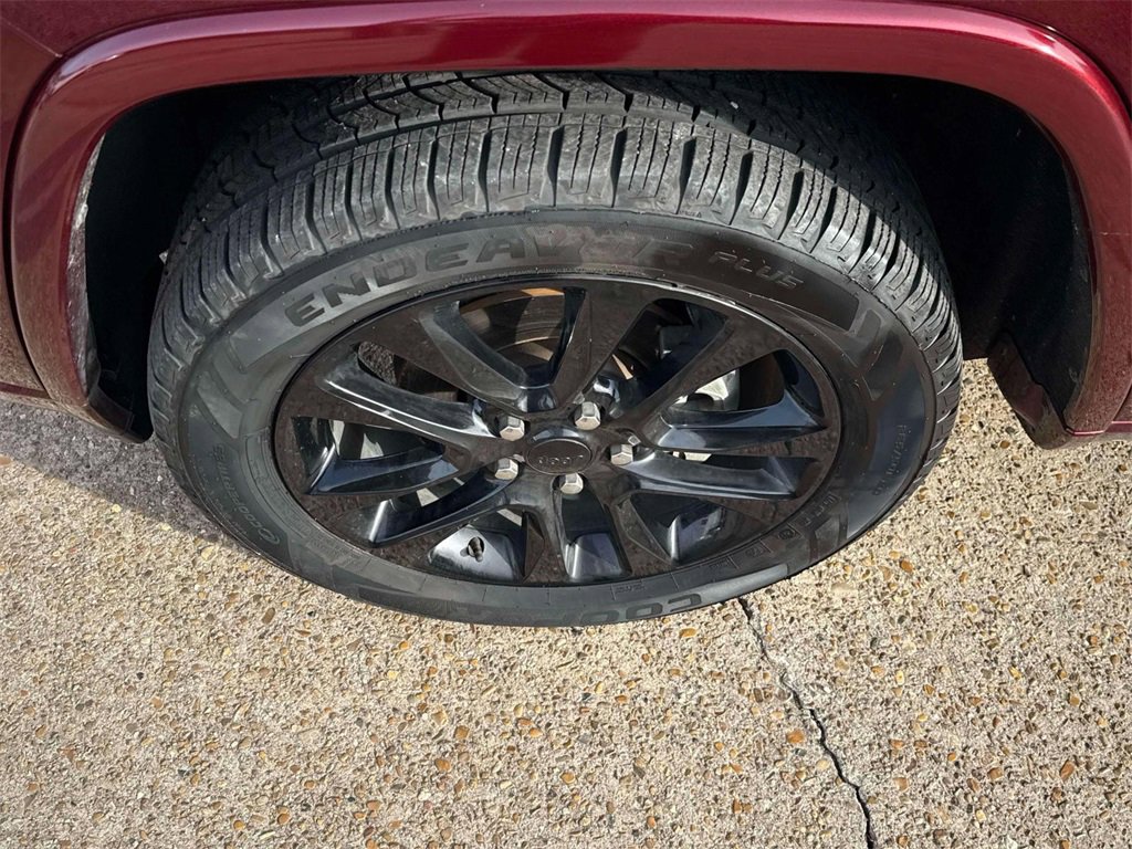 Used 2020 Jeep Grand Cherokee Altitude image 7