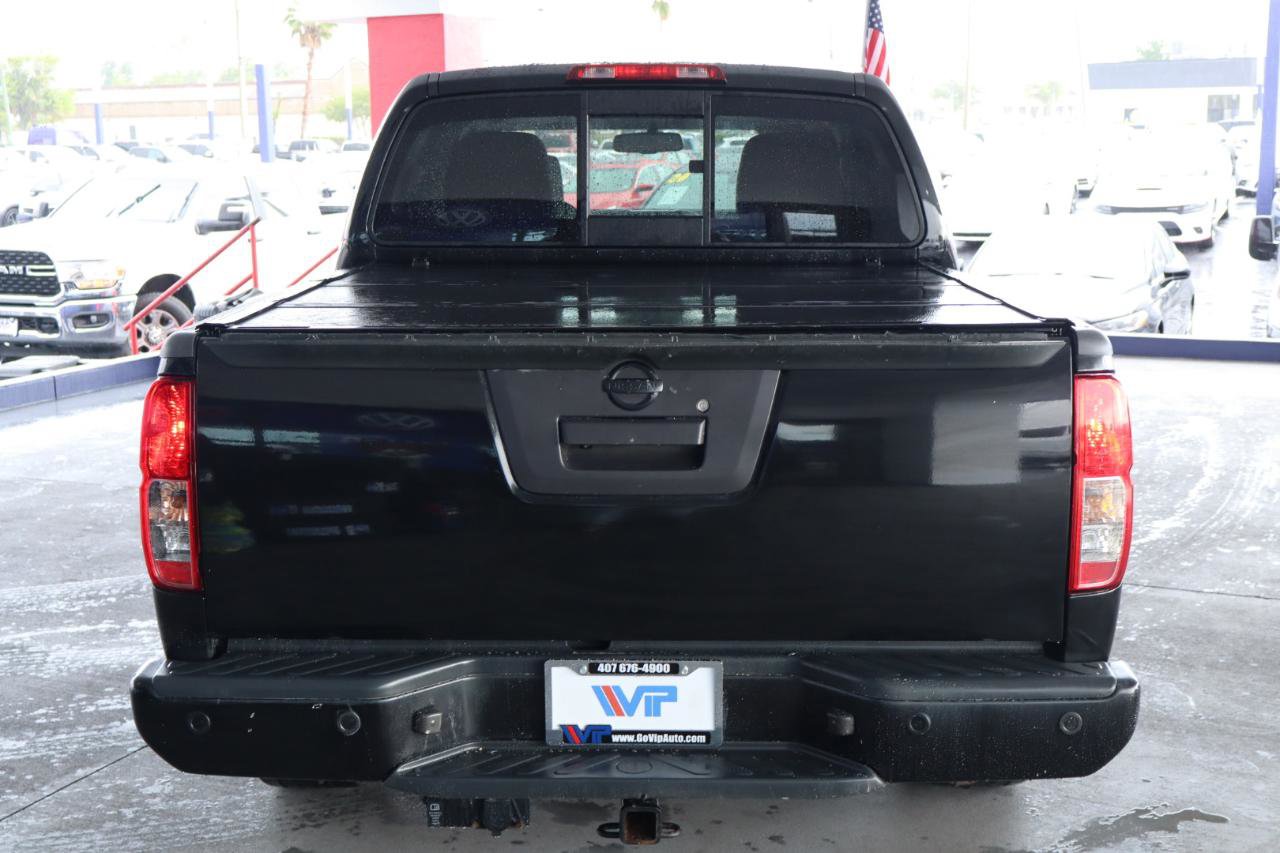 Used 2020 Nissan Frontier SV w/ Midnight Edition Floor Mats RWD image 6