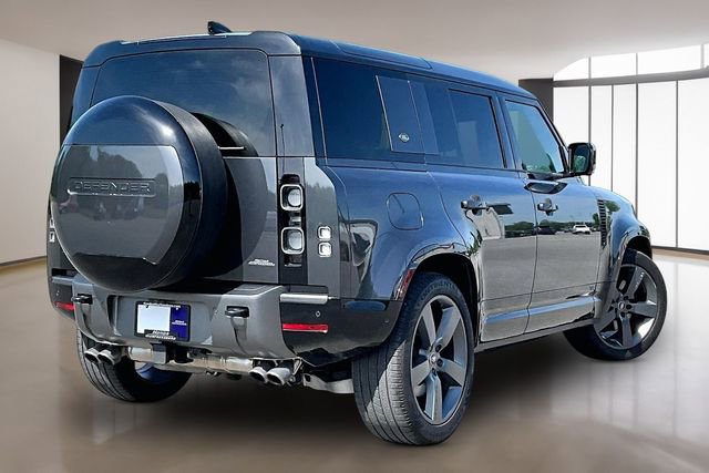 Used 2024 Land Rover Defender 110 V8 AWD/4WD image 6