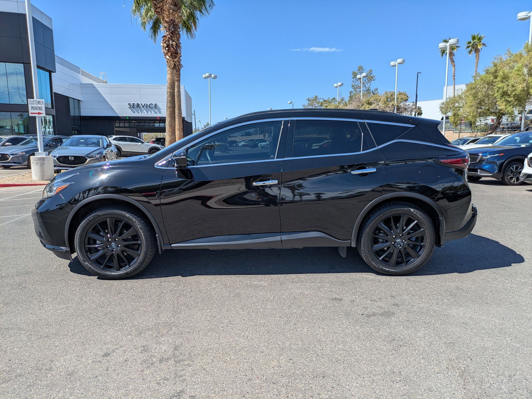Used 2023 Nissan Murano SV w/ SV Midnight Edition Package AWD/4WD image 2