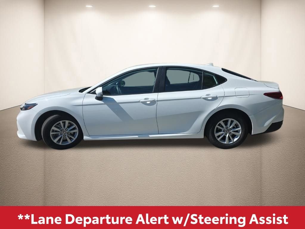 Used 2026 Toyota Camry LE image 10