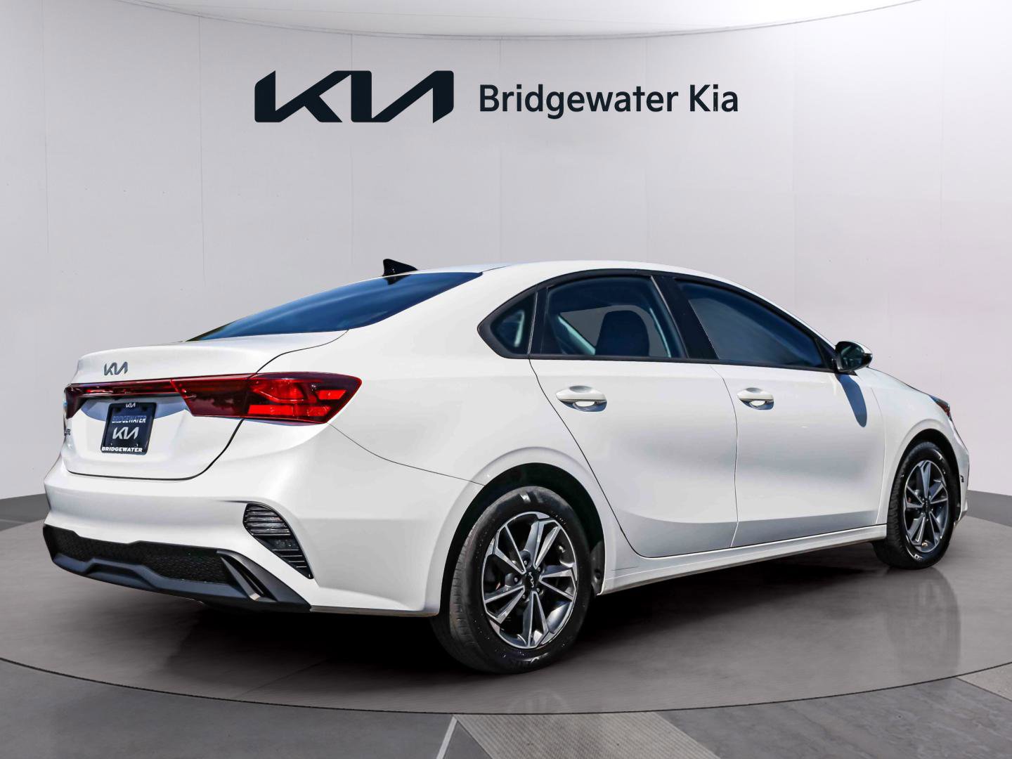 Certified 2023 Kia Forte LXS w/ LXS Technology Package FWD image 6