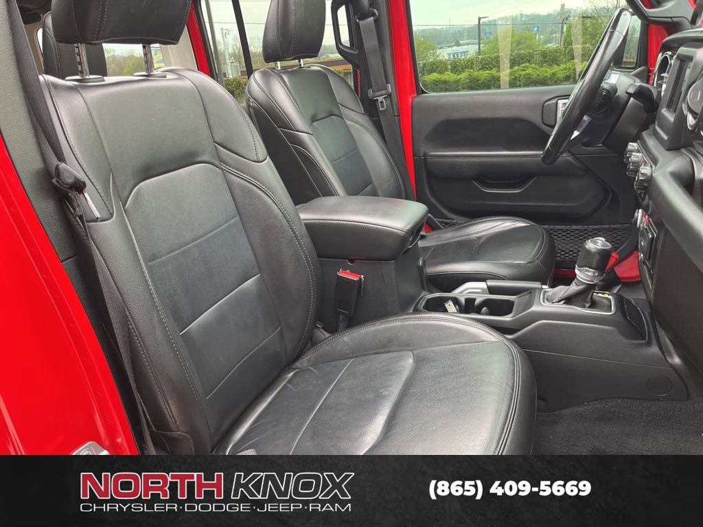 Used 2021 Jeep Wrangler Unlimited Sahara AWD/4WD image 29