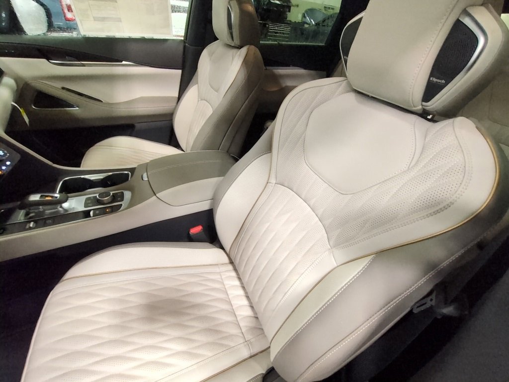 New 2026 INFINITI QX60 Autograph image 8