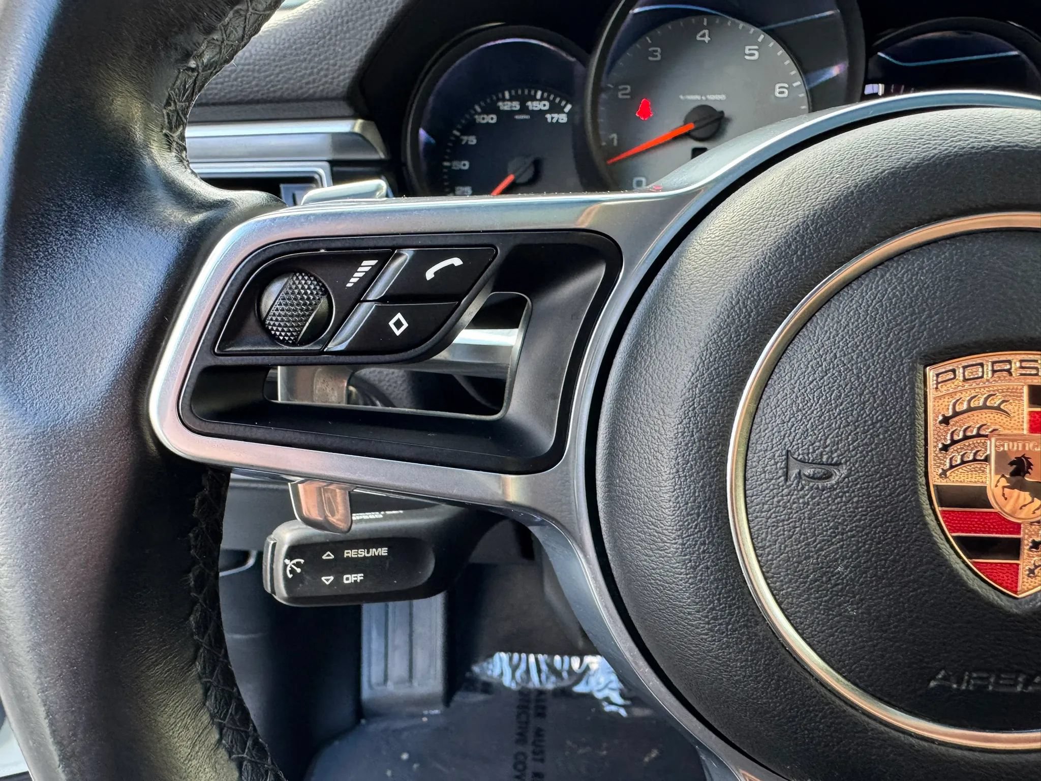Used 2017 Porsche Macan S AWD/4WD image 32