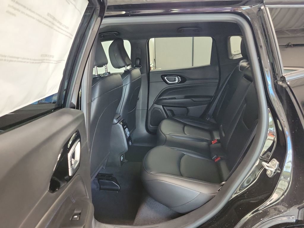 New 2026 Jeep Compass Limited AWD/4WD image 11
