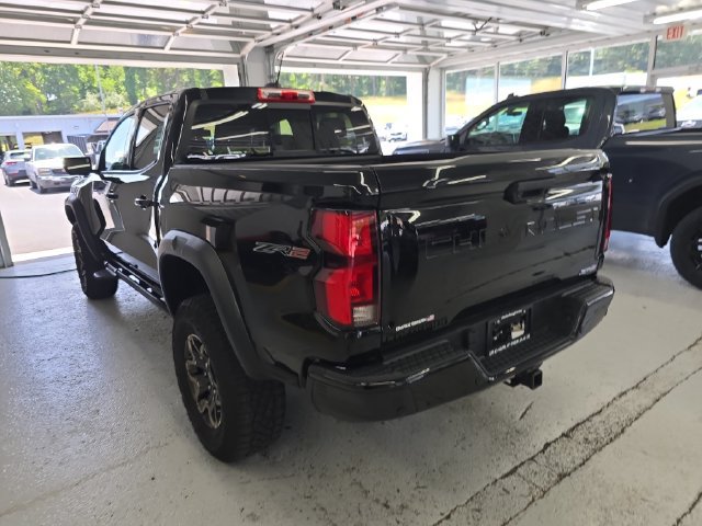 Certified 2024 Chevrolet Colorado ZR2 w/ ZR2 Convenience Package III AWD/4WD image 3