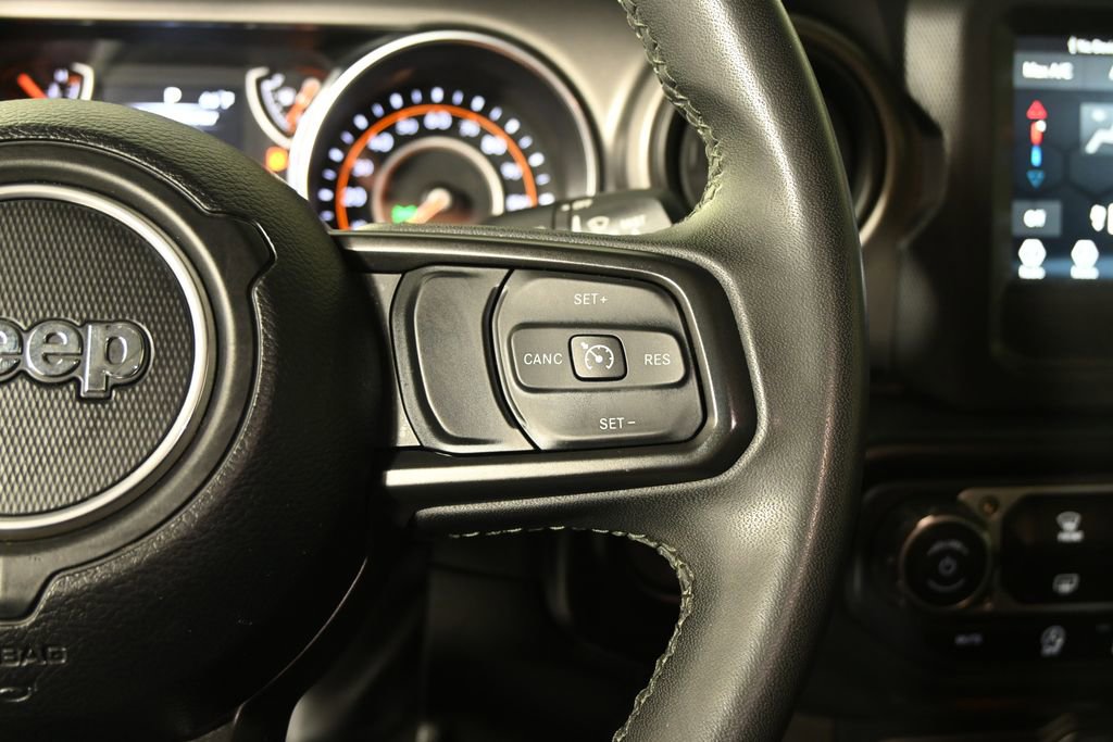 Used 2023 Jeep Gladiator Sport image 35