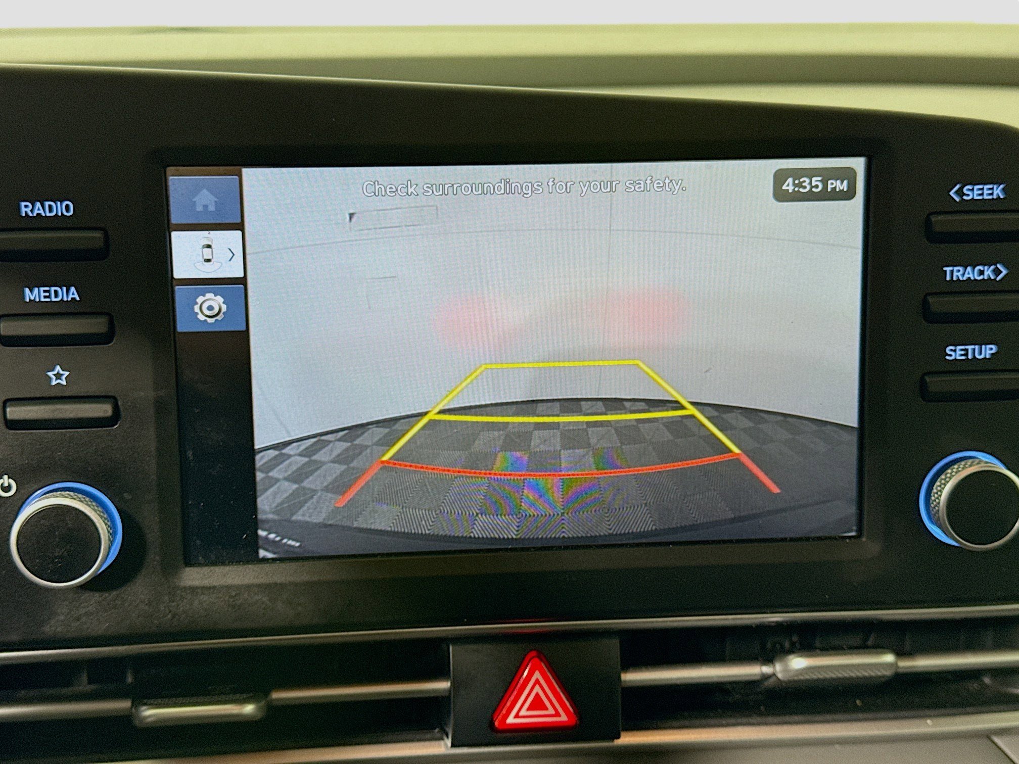 Used 2025 Hyundai Elantra SE image 19