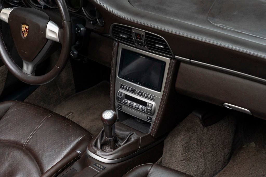 Used 2006 Porsche 911 Carrera image 38