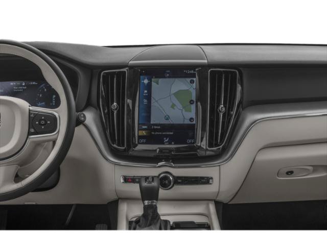 Used 2020 Volvo XC60 T6 Momentum w/ Protection Package Premier AWD/4WD image 10