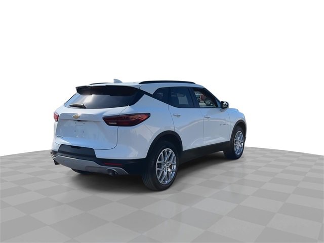 Used 2024 Chevrolet Blazer LT image 8