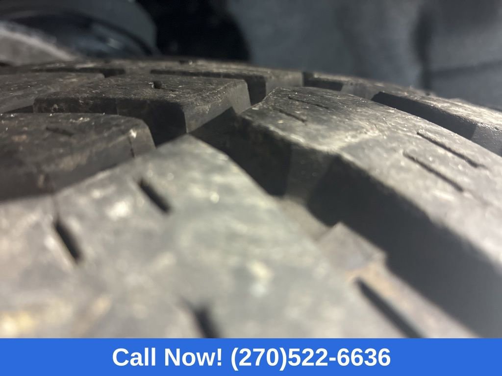 Used 2023 Chevrolet Silverado 1500 ZR2 w/ Technology Package image 11