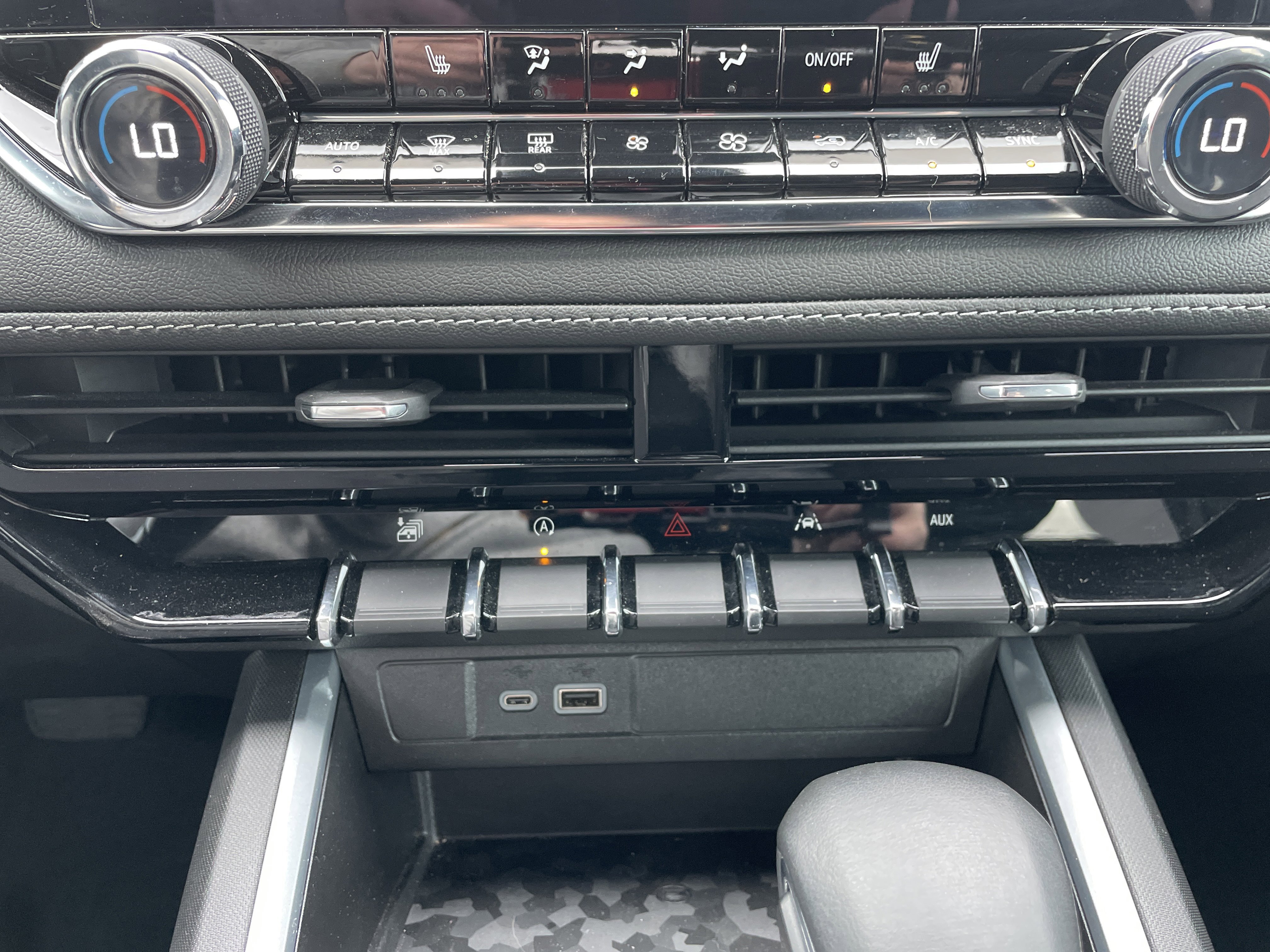 Certified 2023 Chevrolet Colorado LT w/ LT Convenience Package II image 37