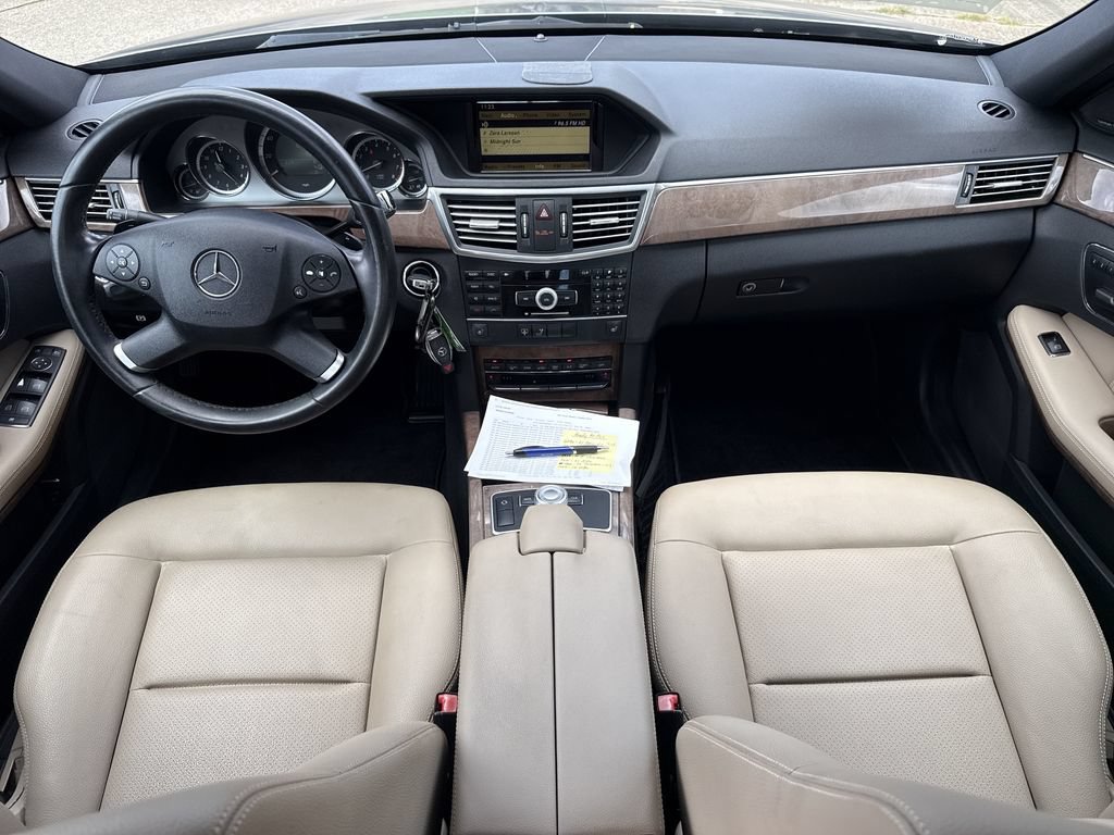 Used 2011 Mercedes-Benz E 350 Sedan image 13