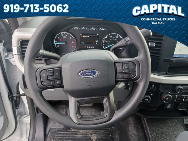 New 2026 Ford F250 XL w/ XL Chrome Package image 25