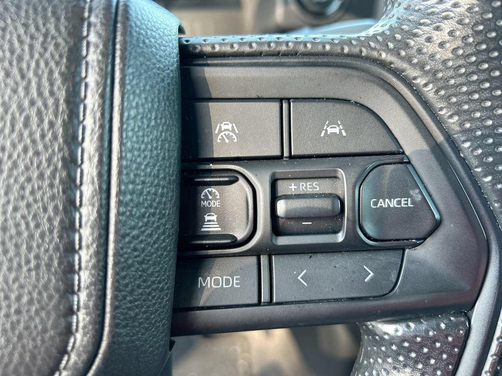 Used 2025 Toyota Tacoma SR RWD image 17