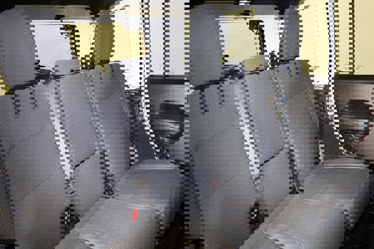 Used 2024 Jeep Wrangler Unlimited w/ Convenience Group image 30