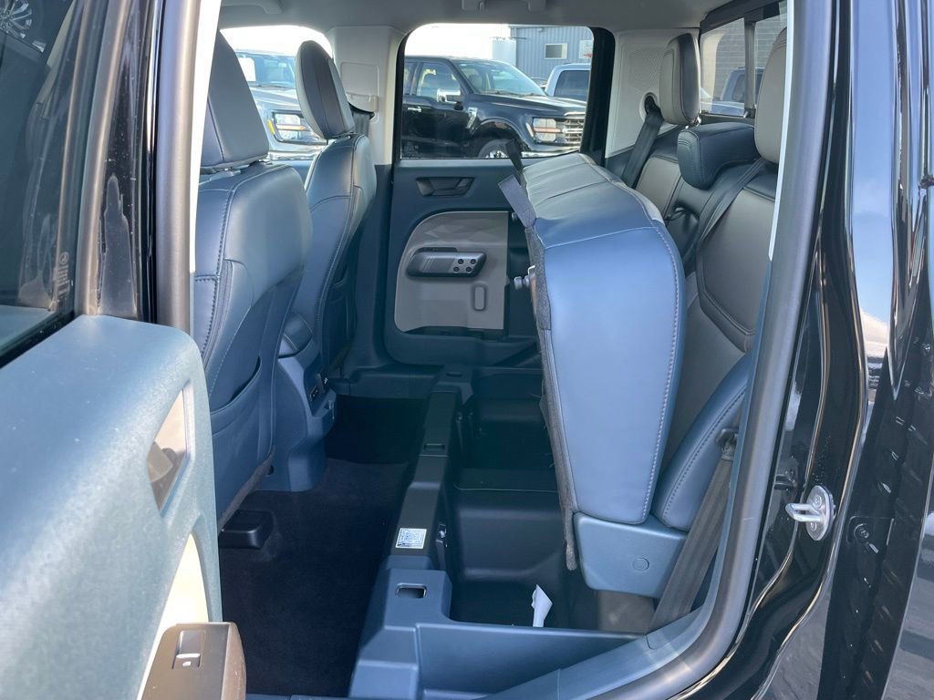 Used 2025 Ford Maverick Lariat w/ 4K Tow Package image 55